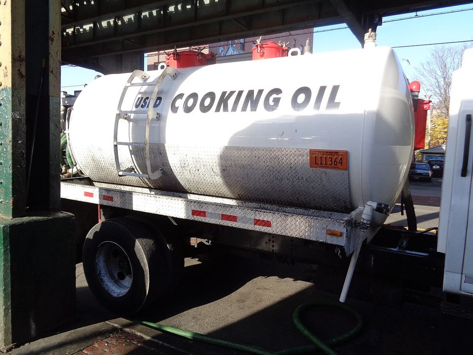 Fotoğraf: Roosevelt Av Woodside 01 - Used Cooking Oil